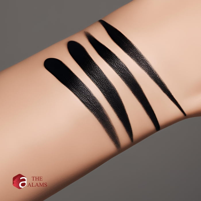 Miss & Mrs Super Long Lasting Eye Pencil Deep Black Matte 2 Miss & Mrs Super Long Lasting Eye Pencil Deep Black Matte - Image 2